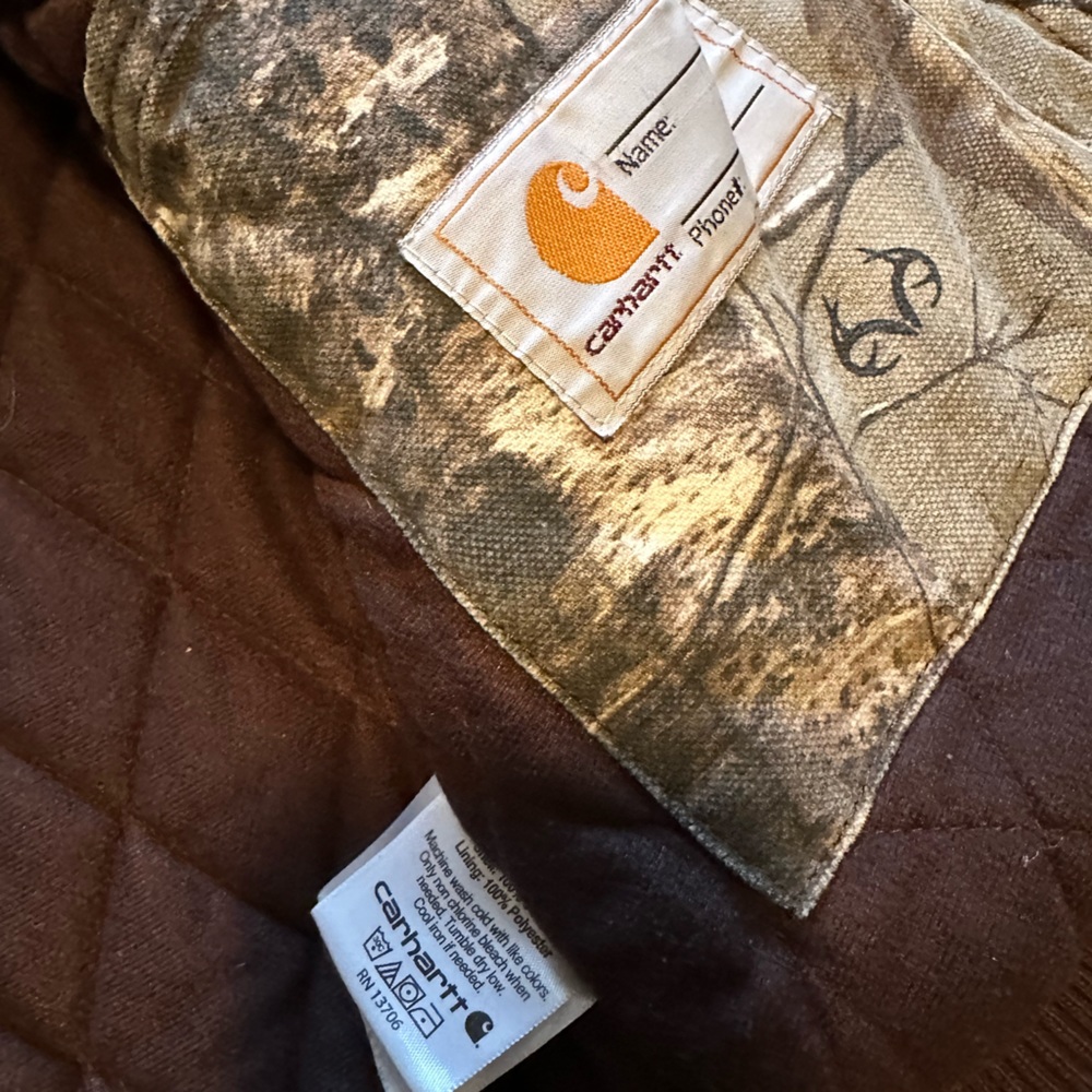 Carhartt Canvas insulated hooded jacket Youth size Small (7/8) - Picture 3 of 4